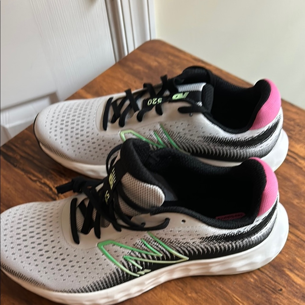 Women's Athletic Running Shoes - White, Black, Pink